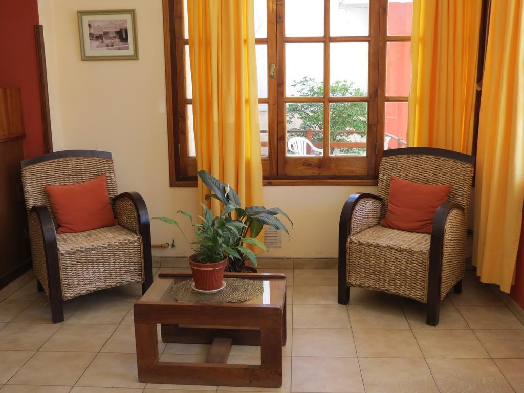 Hotel Arenales Villa Carlos Paz Bagian luar foto